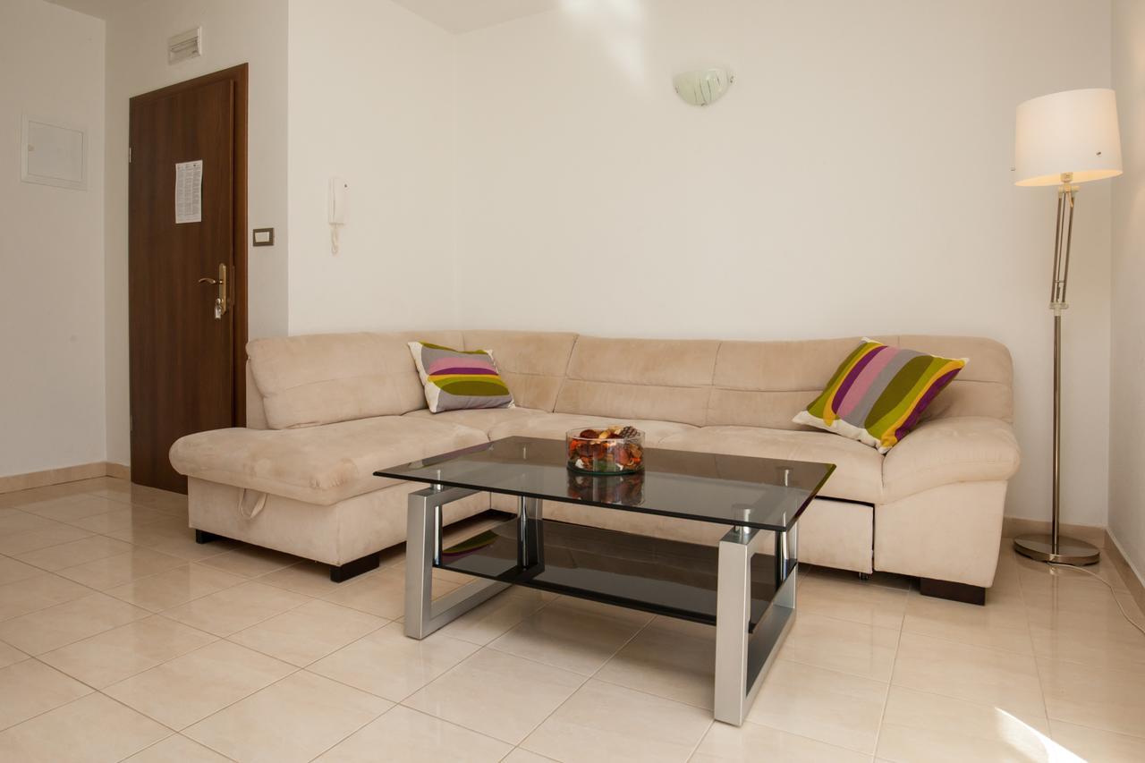Vista Apartments 波尔 外观 照片