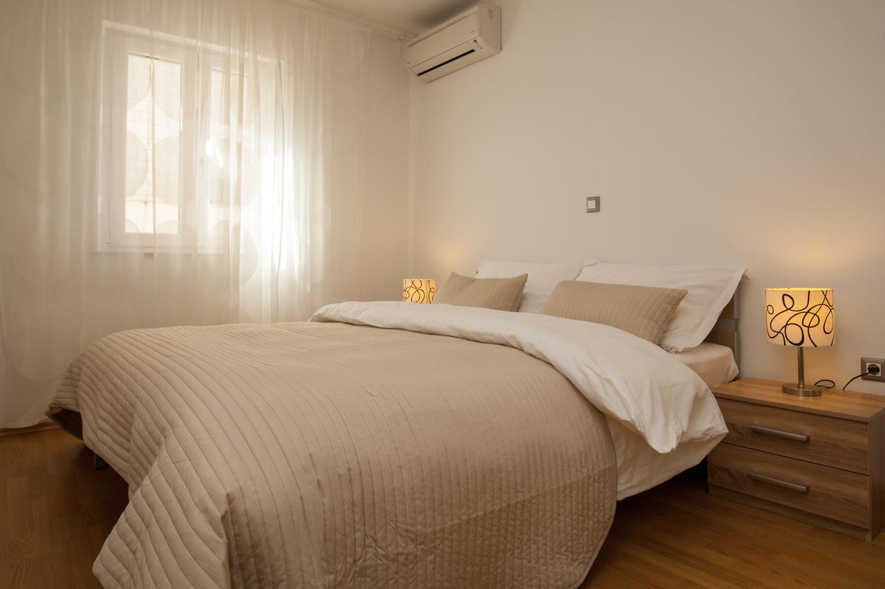 Vista Apartments 波尔 外观 照片