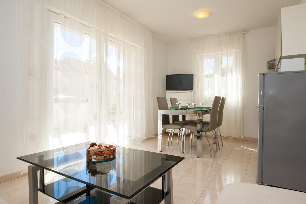 Vista Apartments 波尔 外观 照片