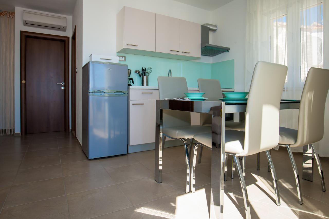 Vista Apartments 波尔 外观 照片